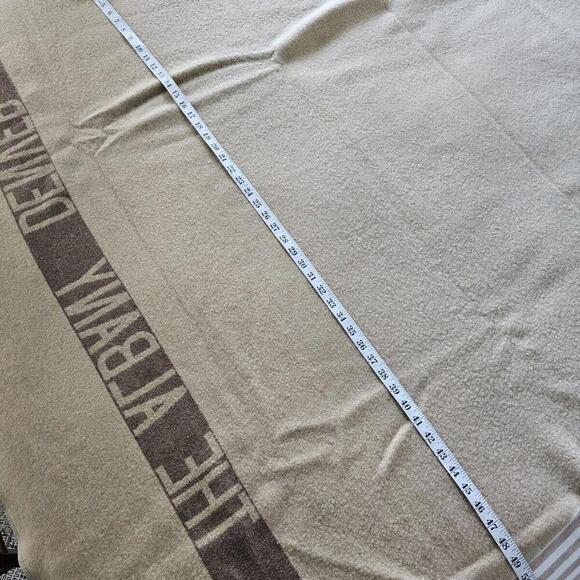 The Albany Denver Antique Wool Pendleton Hotel Blanket - Picture 12 of 12